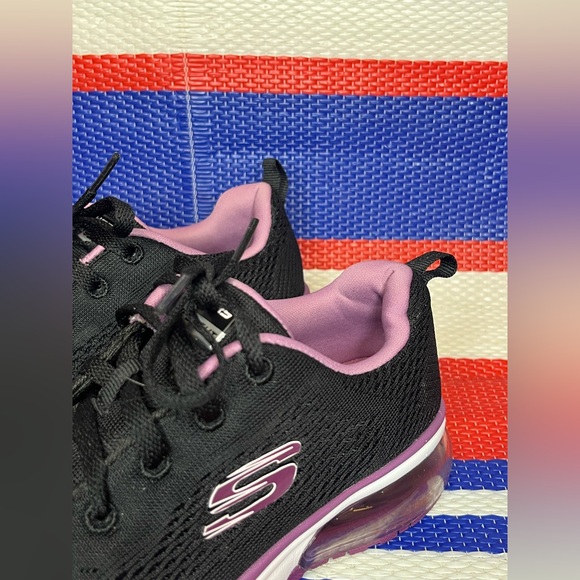 ❌SOLD❌ 
Sketchers Memory Foam - Women’s Size 5.5 Shoes - Athletic Running - Picture 10 of 14